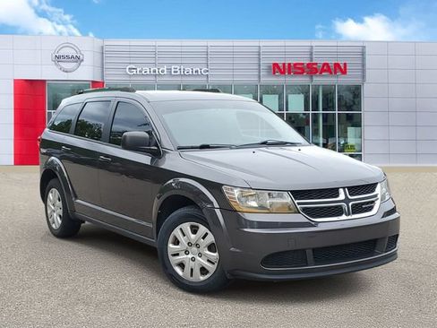 Used 2017 Dodge Journey SE w/ Comfort/Convenience Group AWD/4WD image 1
