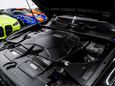 Used 2023 Audi Q8 Prestige image 61