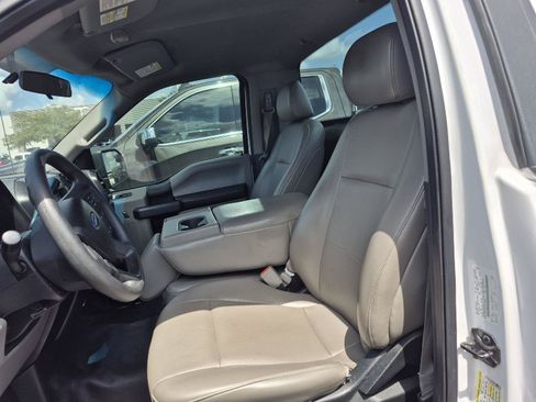 Used 2018 Ford F150 XL w/ Equipment Group 101A Mid RWD image 2