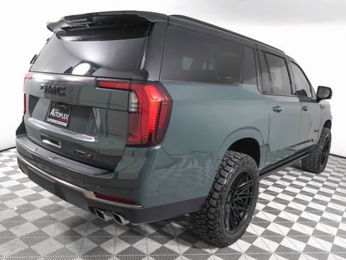 Used 2025 GMC Yukon XL AT4 Ultimate image 6