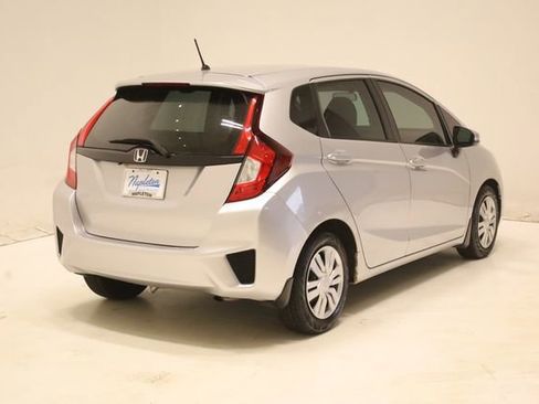 Used 2015 Honda Fit LX image 4