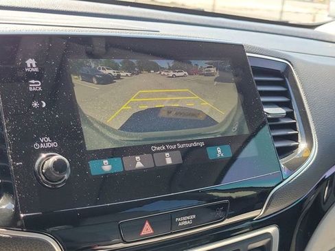 Used 2019 Honda Pilot Touring image 27