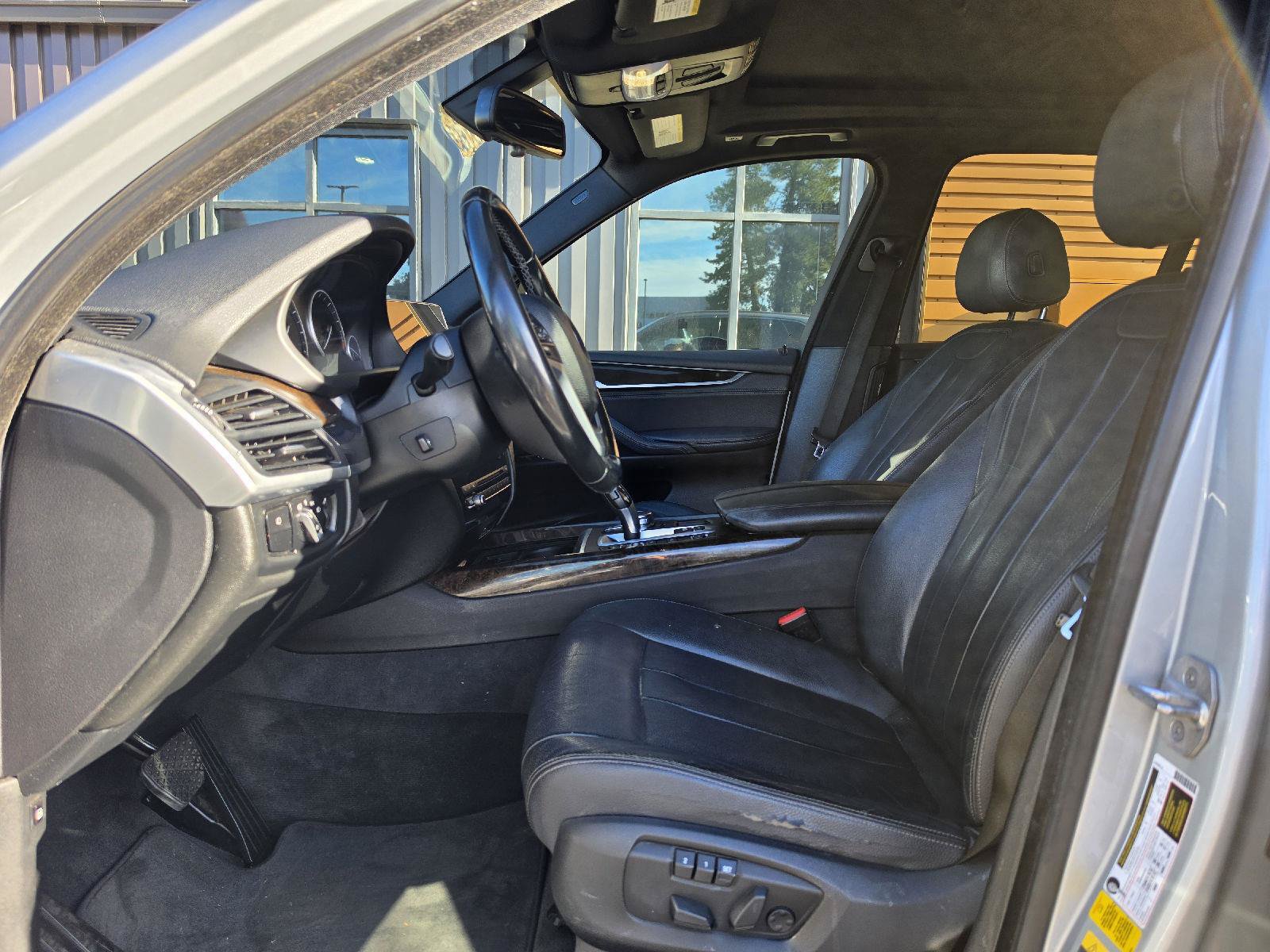 Used 2017 BMW X5 xDrive40e AWD/4WD image 12