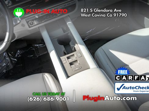 Used 2024 Hyundai Ioniq 6 SEL image 14