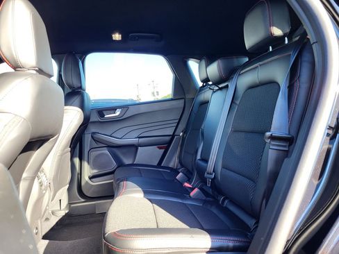 New 2026 Ford Escape ST-Line w/ Tech Pack #1 image 15