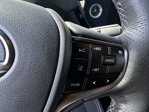 Used 2022 Lexus ES 350 F Sport w/ Accessory Package 2 image 19