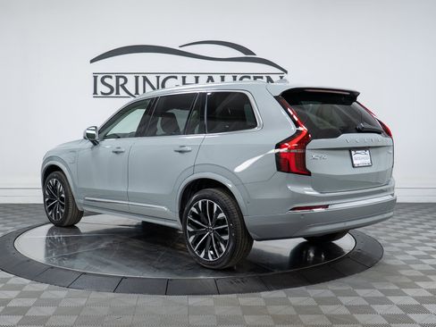 New 2026 Volvo XC90 T8 Ultra w/ Protection Package Premier AWD/4WD image 7