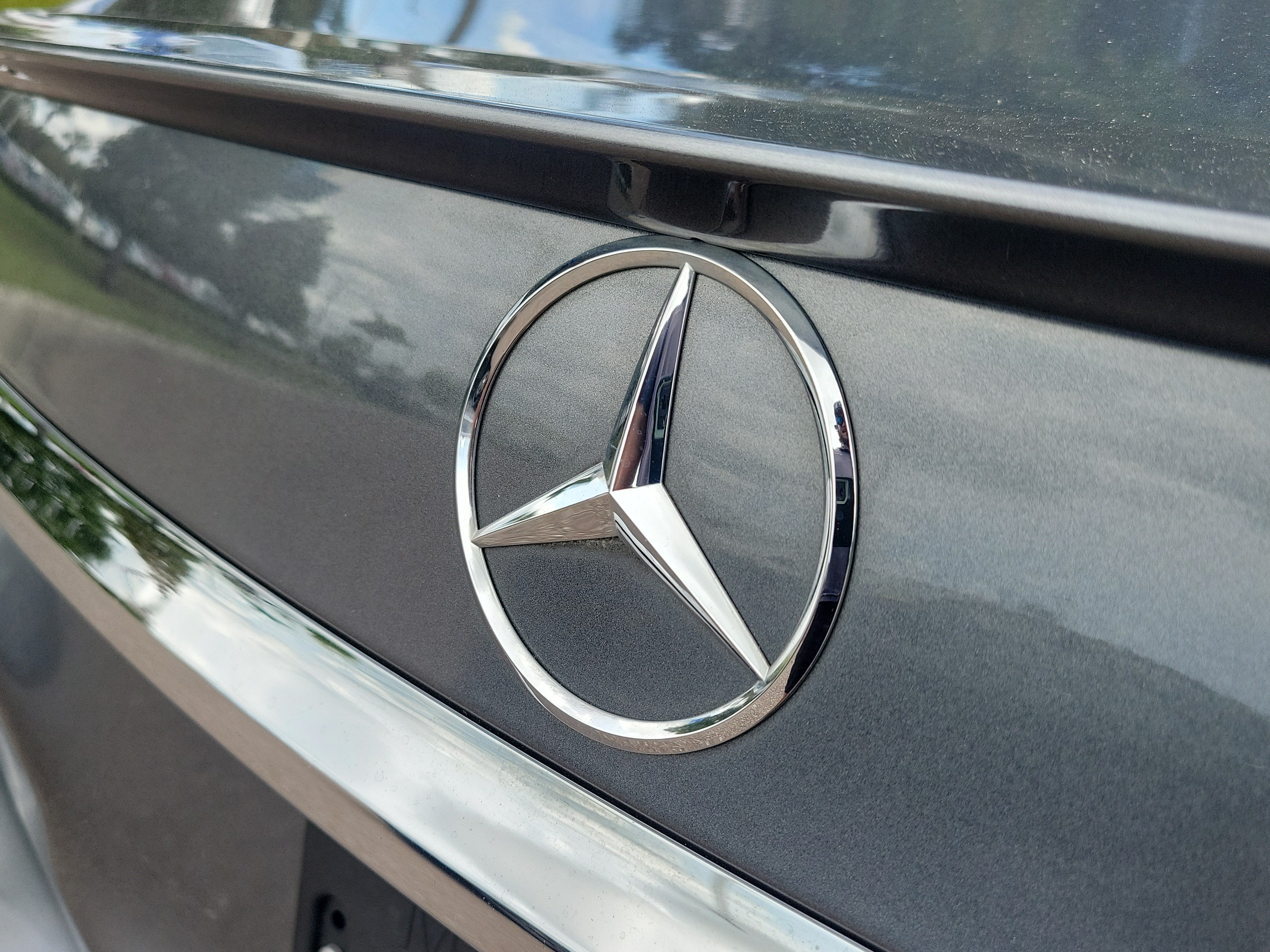 Used 2020 Mercedes-Benz E 350 4MATIC Sedan image 8