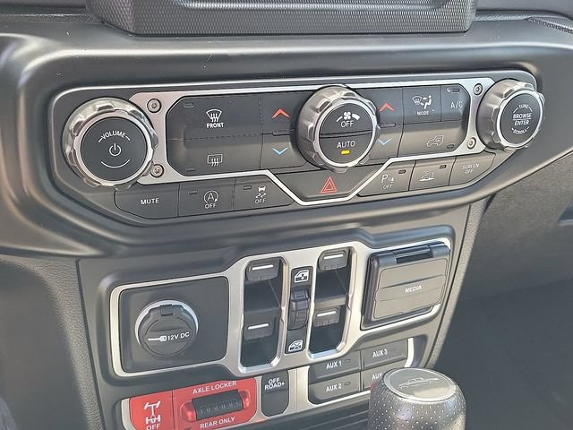 Used 2021 Jeep Gladiator Mojave w/ Safety Group AWD/4WD image 17