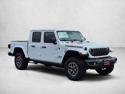 New 2026 Jeep Gladiator Rubicon w/ Steel Power Dome Hood Package AWD/4WD image 6