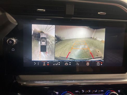 New 2026 GMC Sierra 3500 Denali Ultimate AWD/4WD image 19