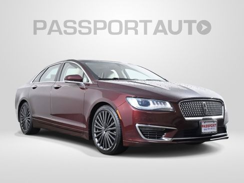 Used 2018 Lincoln MKZ Reserve w/ Climate Package AWD/4WD image 3