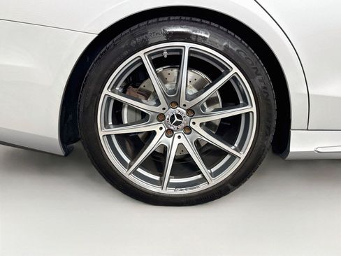 Used 2019 Mercedes-Benz S 450 Sedan image 26