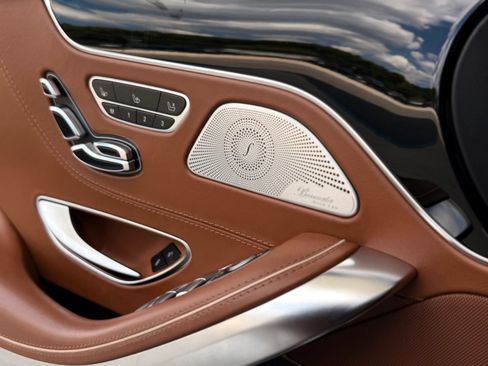 Used 2015 Mercedes-Benz S 63 AMG 4MATIC Coupe image 44