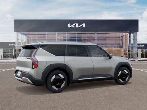 New 2026 Kia EV9 Wind AWD/4WD image 6