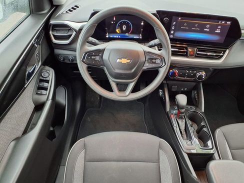 Used 2025 Chevrolet TrailBlazer LT image 17