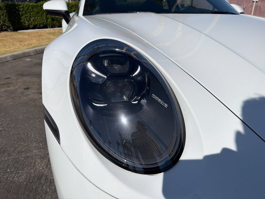 Used 2020 Porsche 911 Carrera S RWD image 3