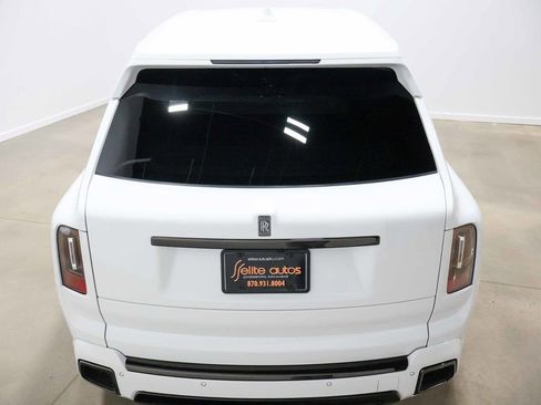 Used 2025 Rolls-Royce Cullinan Black Badge AWD/4WD image 82