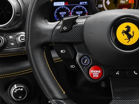 Used 2018 Ferrari GTC4Lusso image 53