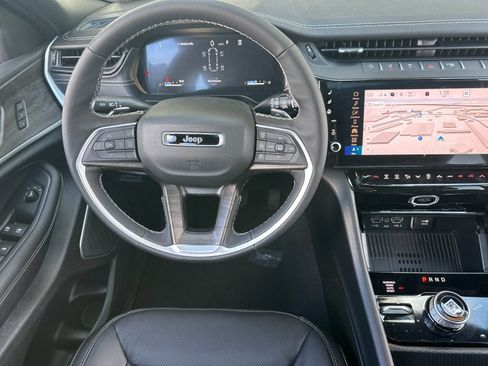 New 2026 Jeep Grand Cherokee L Limited AWD/4WD image 14