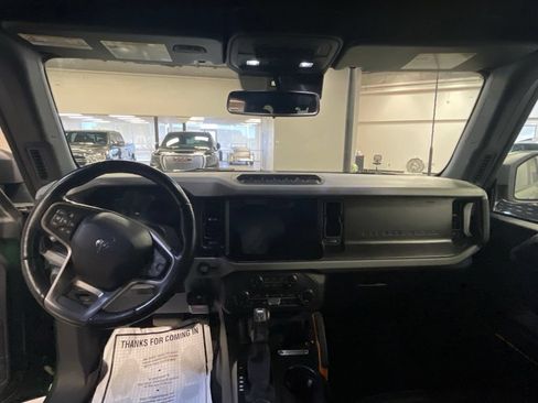 Used 2023 Ford Bronco Badlands AWD/4WD image 14
