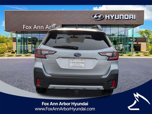 Used 2021 Subaru Outback Limited XT image 4