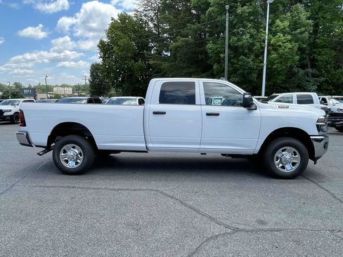 New 2026 RAM 2500 Tradesman w/ Chrome Appearance Group AWD/4WD image 9