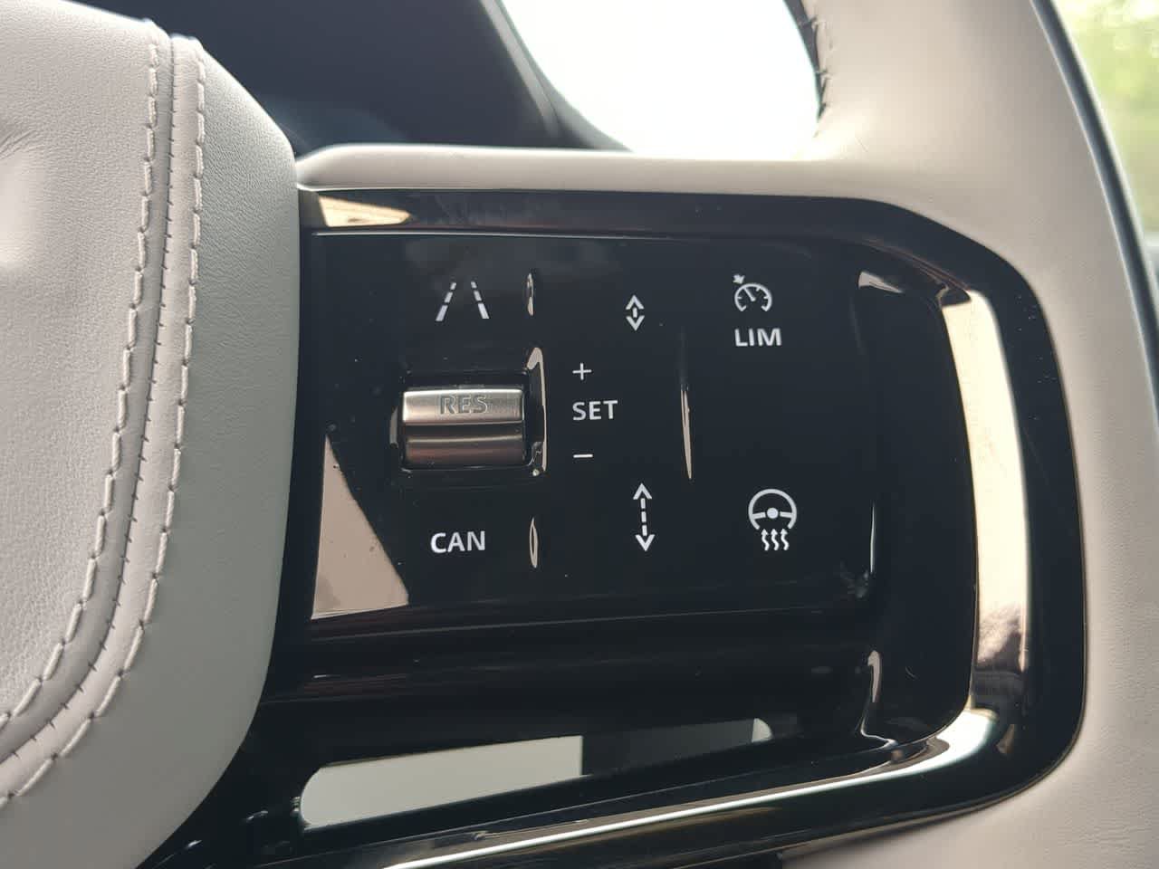 Certified 2025 Land Rover Range Rover Sport Dynamic SE AWD/4WD image 27