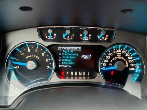 Used 2013 Ford F150 Platinum image 16