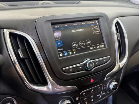 Used 2019 Chevrolet Equinox LT FWD image 24