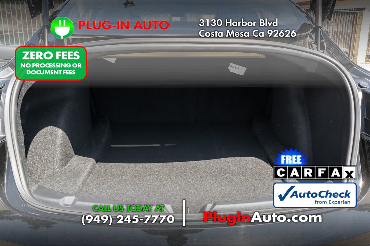 Used 2018 Tesla Model 3 Long Range RWD image 12