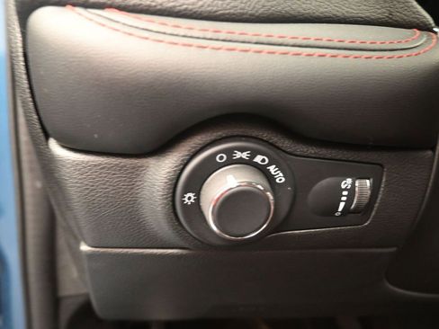 Used 2024 Dodge Durango GT AWD/4WD image 9