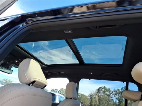 New 2025 Jeep Grand Cherokee L Limited w/ Luxury Tech Group II image 8