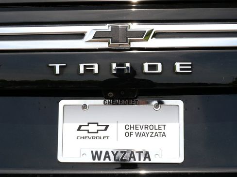 Used 2023 Chevrolet Tahoe Premier AWD/4WD image 8