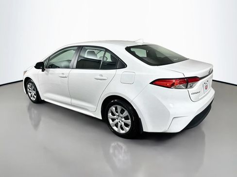 Used 2025 Toyota Corolla LE FWD image 7