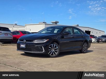 Used 2025 Volkswagen Jetta SE