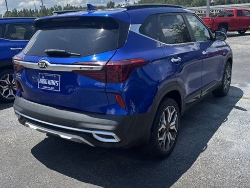 Used 2021 Kia Seltos SX w/ SX Sunroof Package AWD/4WD image 4