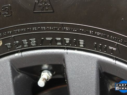 Used 2020 Toyota Tacoma TRD Off-Road image 36