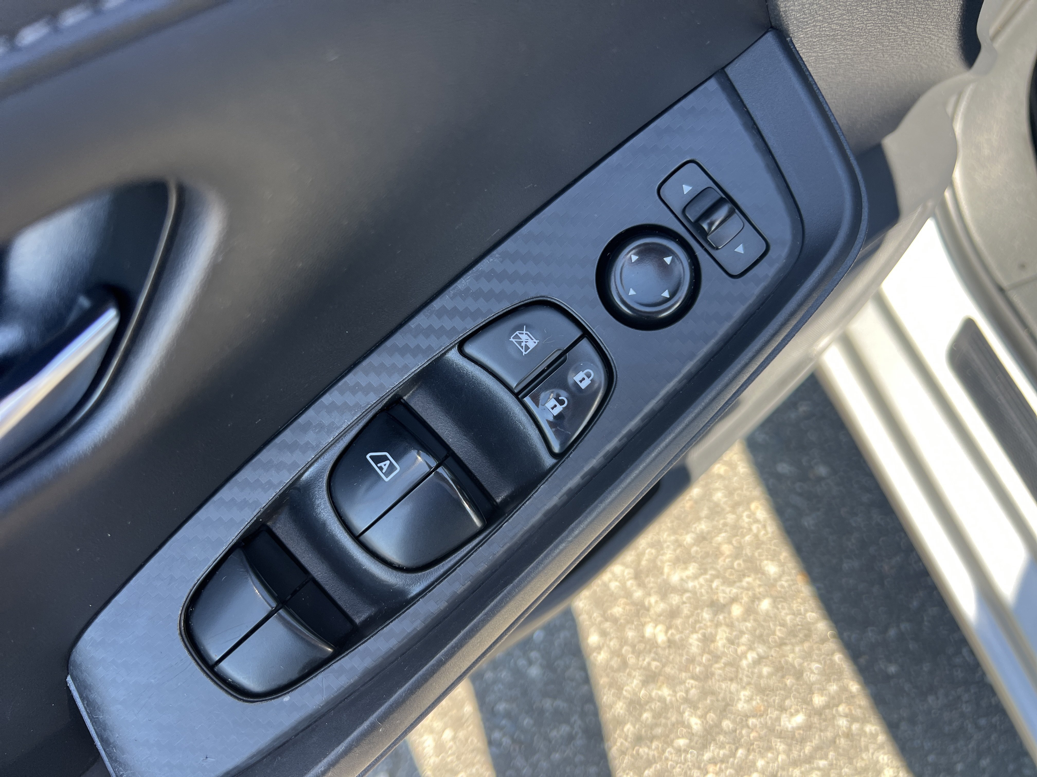 Used 2022 Nissan Sentra SV FWD image 20
