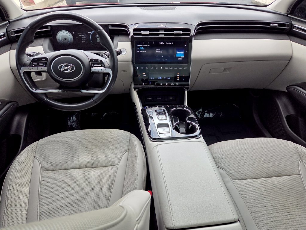 Used 2023 Hyundai Tucson Limited FWD image 9