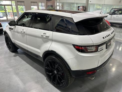 Used 2017 Land Rover Range Rover Evoque SE Premium AWD/4WD image 24