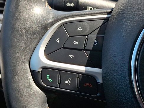 Used 2018 Jeep Compass Latitude w/ Popular Equipment Group image 21