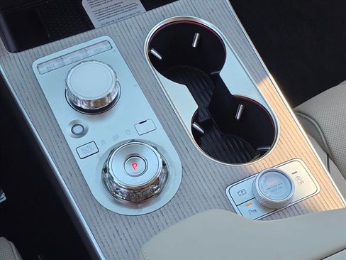 New 2026 Genesis GV80 3.5T Prestige AWD/4WD image 15