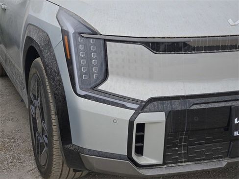 New 2026 Kia K5 GT-Line image 4