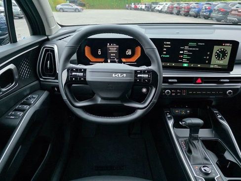New 2026 Kia Sorento S image 18
