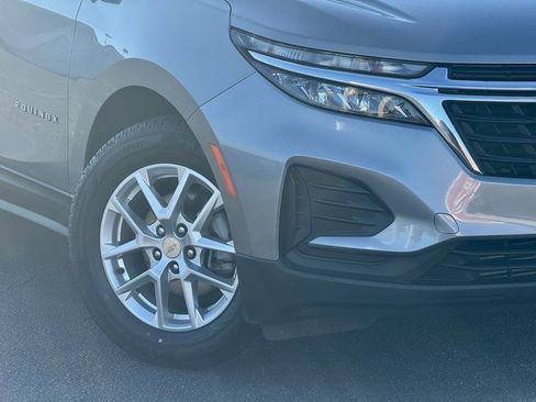 Used 2023 Chevrolet Equinox LS w/ Driver Confidence II Package image 3