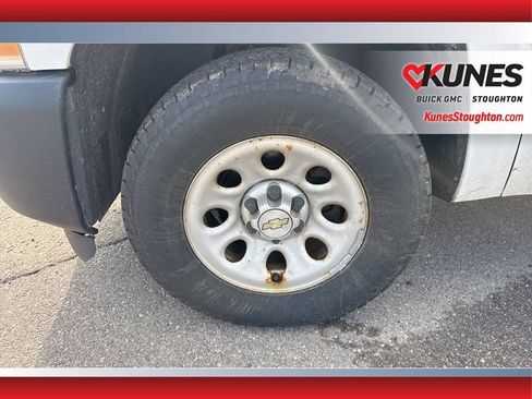Used 2011 Chevrolet Silverado 1500 W/T RWD image 15