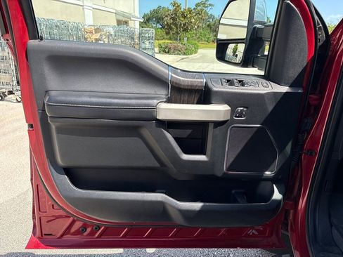 Used 2021 Ford F250 Lariat w/ Chrome Package AWD/4WD image 26