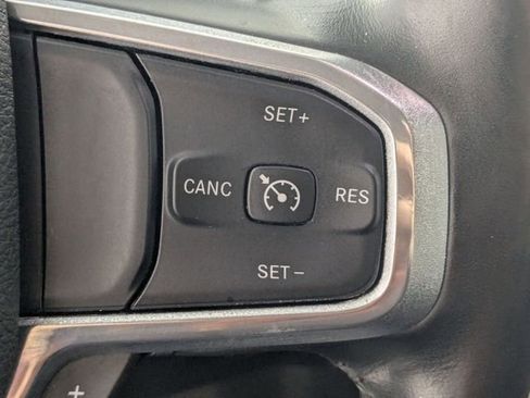 Used 2022 RAM 1500 Laramie image 17