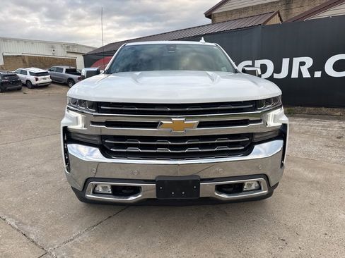 Used 2021 Chevrolet Silverado 1500 LTZ w/ LTZ Premium Package image 2